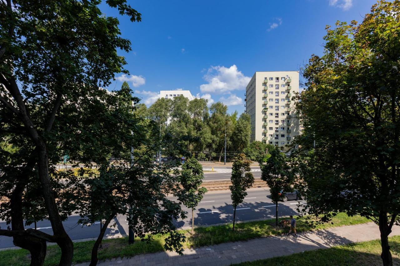 Apartment Avenue Solidarnosci On Wola By Noclegi Renters Varšava Exteriér fotografie
